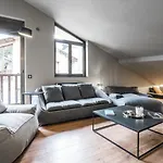 Spacious Modern Attic El Tarter, Andorra