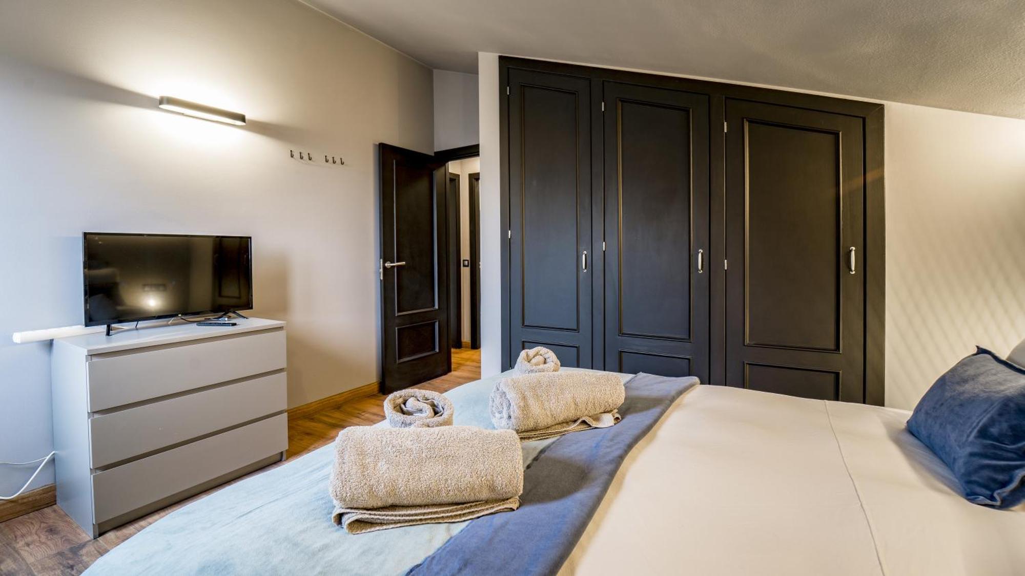 Spacious Modern Attic El Tarter, Andorra *